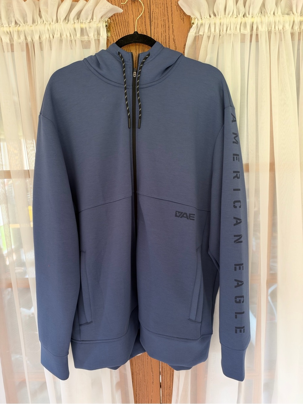 American Eagle Outfitters Men's Slate Blue Zip-Up Hoodie